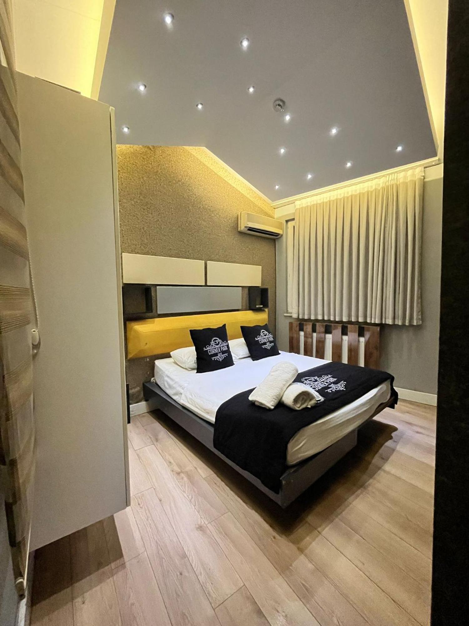 The Sisli Luxury Corner Suit Istanbul Exterior photo