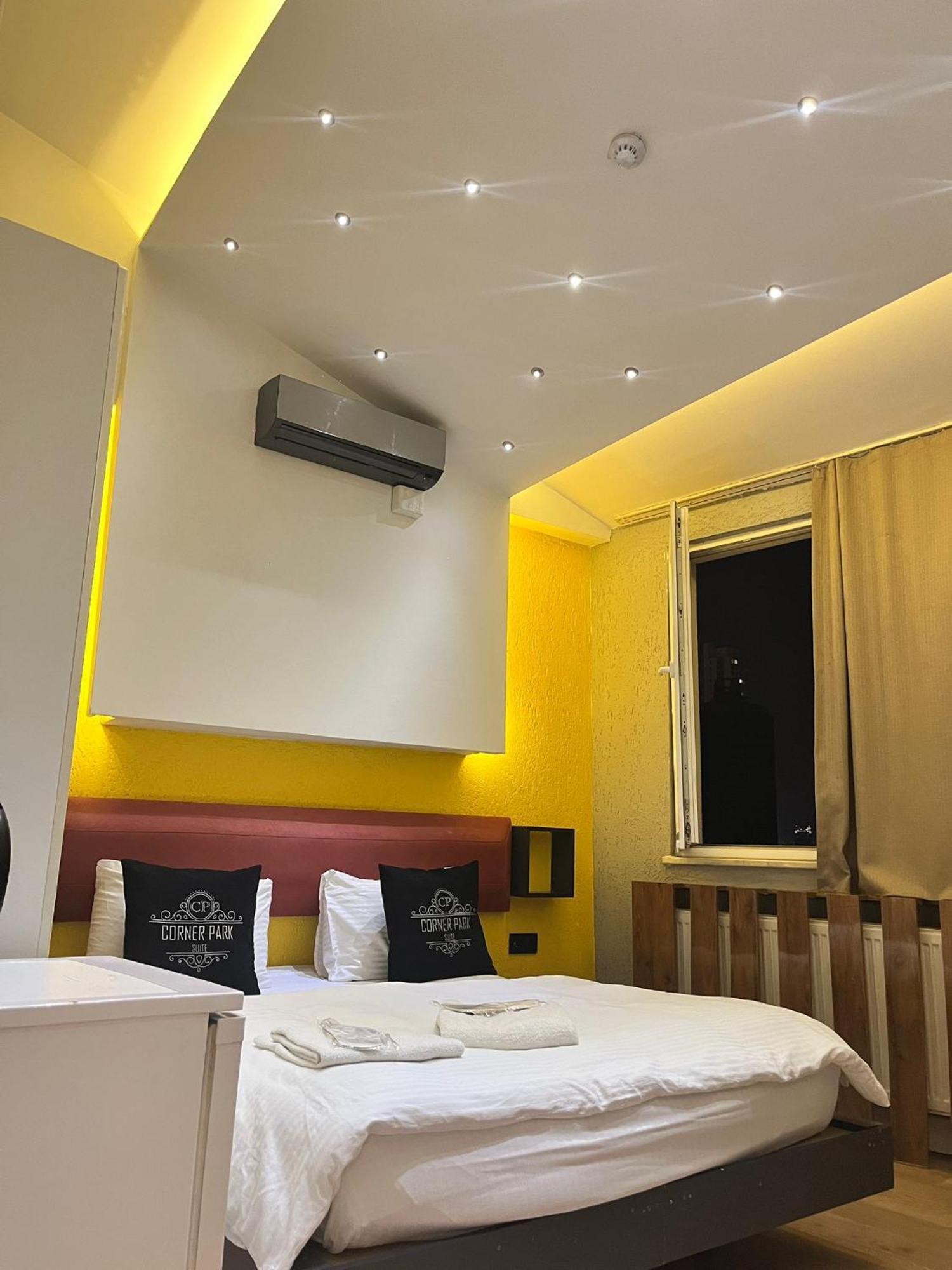The Sisli Luxury Corner Suit Istanbul Exterior photo